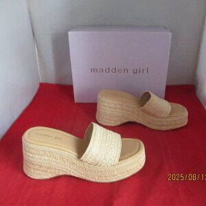 Madden Girl Zahara Platform Wedge Sandals $69 - Size 9 1/2 - Natural - 1288